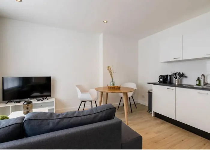 3 House With Garden And Fast Wifi Eindhoven