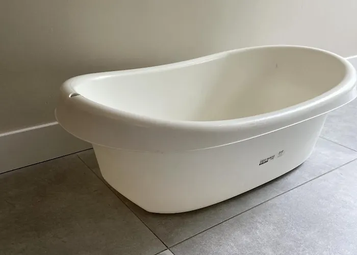 Family In Garden & Kitchen *