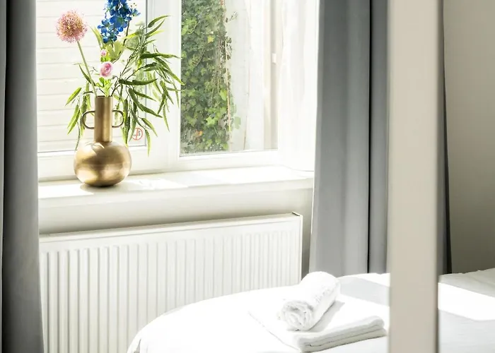 Family In Garden & Kitchen *