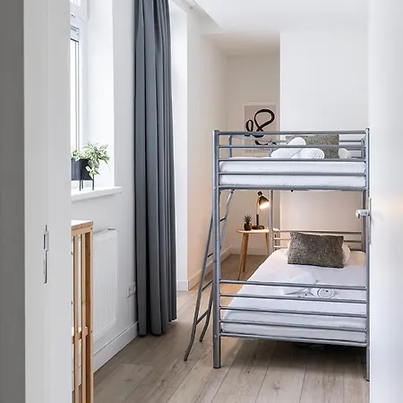 3 House With Garden And Fast Wifi 度假居 *